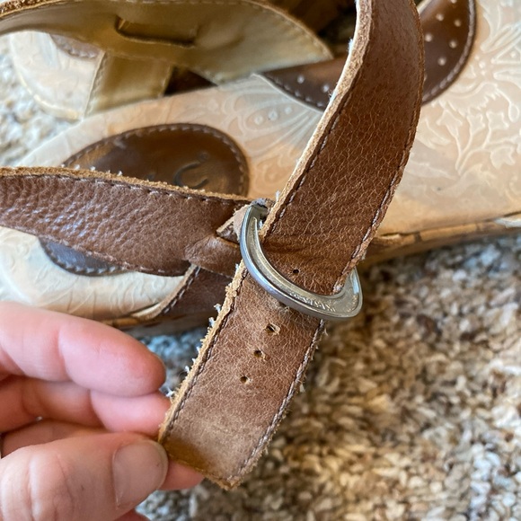 Womens BOC Leather Strappy Sandals size 9 Cork Heel - Picture 6 of 9